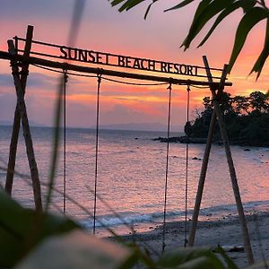 Bungalow Beach Front